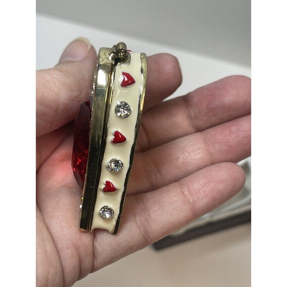 Zanzibar Mini Red Heart Collectable Trinket Box New - Picture 3 of 9